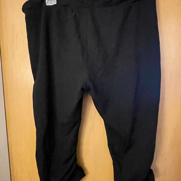 Ladies capri joggers - Picture 6 of 6